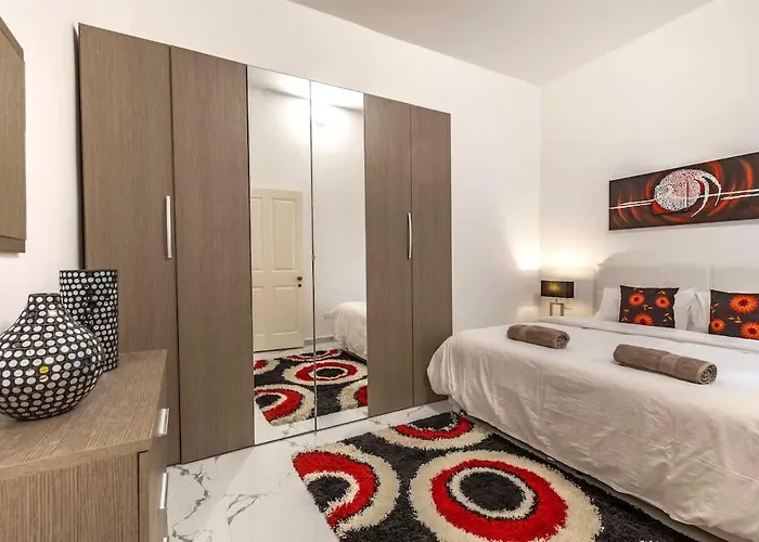 Appartement Steps Away From Sea Gzira