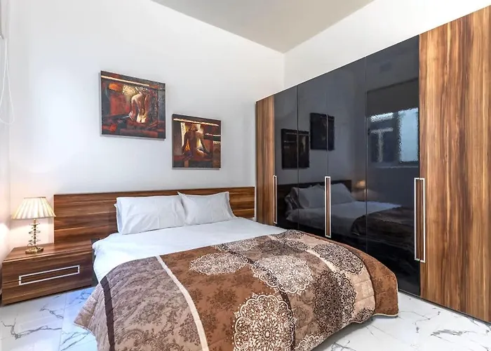 Steps Away From Sea * Gzira